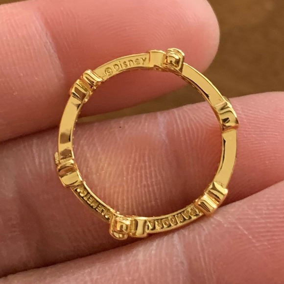 NWOT Disney Mickey Mouse & Minnie Mouse Sparkling Eternity Ring Size US 6, 7 & 8 - Picture 11 of 11